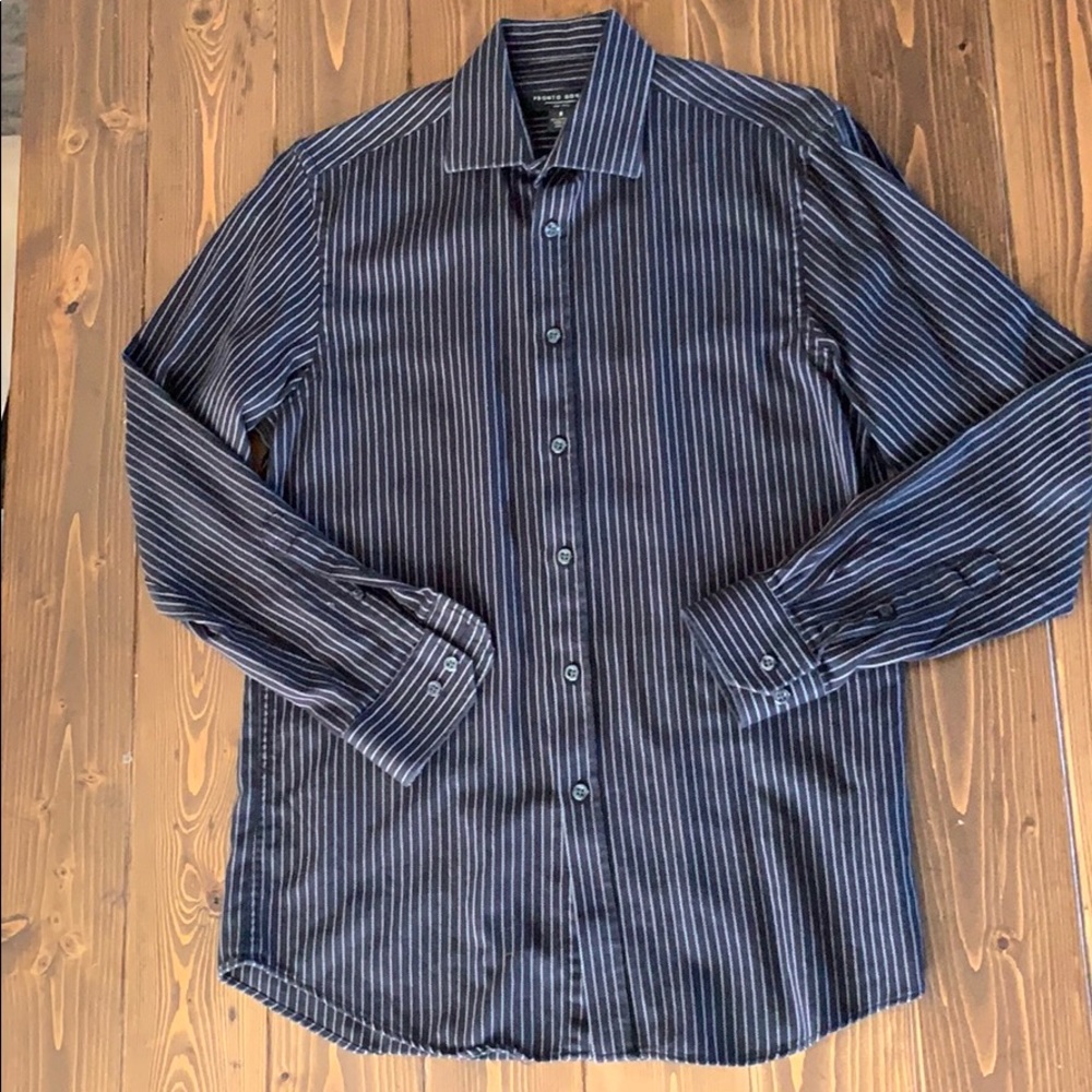 Pronto Uomo Casual Button Down Shirt. Size Small.